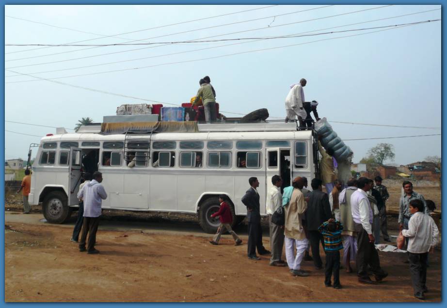 900x611 pixels (66K)